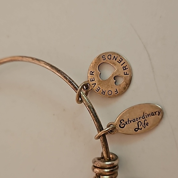 THIALAND LA 925 Silver Expandable Charmed Bracelet - Picture 7 of 7